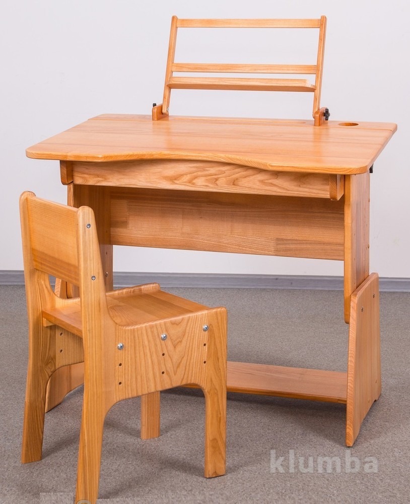 Стол школьника из натурального дерева, 2250 грн. парты столы.