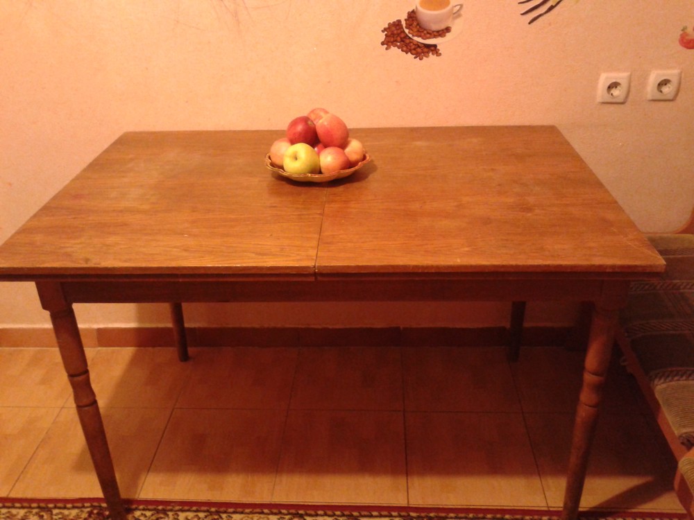 Советский кухонный стол. Советский раскладной стол. Советский деревянный стол. Стол кухонный раскладной Советский.