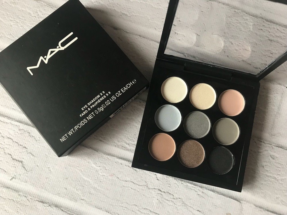 Тени mac. Палетка теней Мак 9 цветов. Палетка Mac 9 цветов. Mac тени Eye Shadow. Тени Mac Eye Shadow 9 цвета.