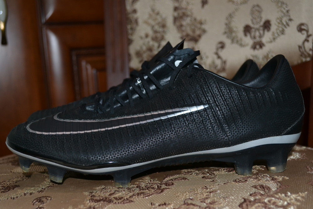 Nike Mercurial Vapor XI Tech Craft 852516-001 