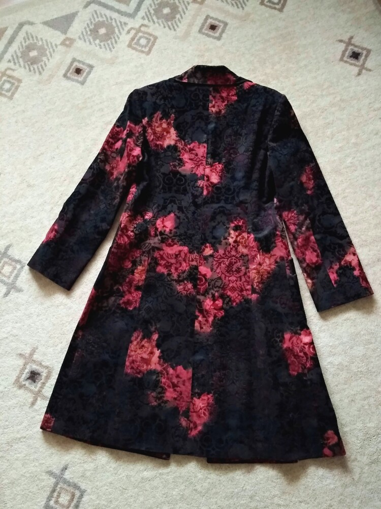 36-38р. дизайнерский джинсовый плащ с бархатным напылением фото №3