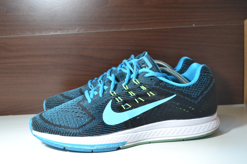 Nike zoom cheap structure 18