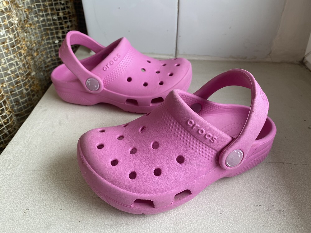 Crocs 26 clearance