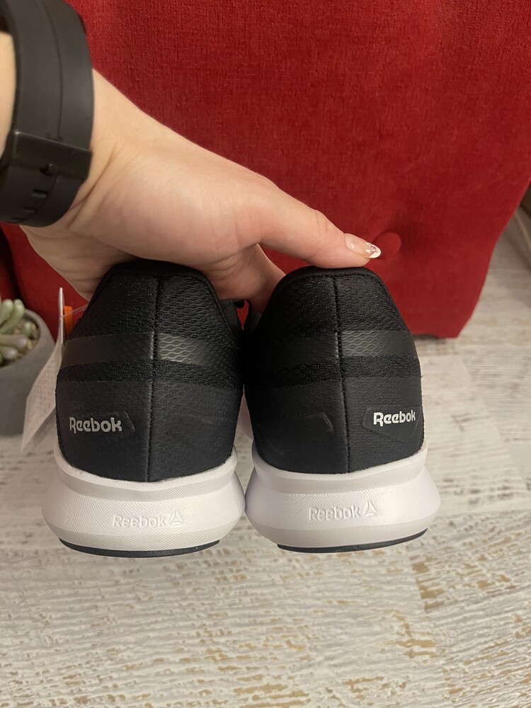 Reebok store memory foam