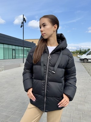 Підліткова зимова куртка для дівчинки Розмір 146, 152, 158, 164 чорна