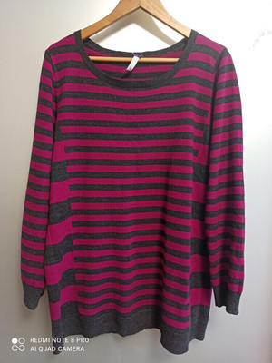 Кофта вязаная