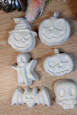 Набір гіпсових фігурок для розмальовування Хелловін