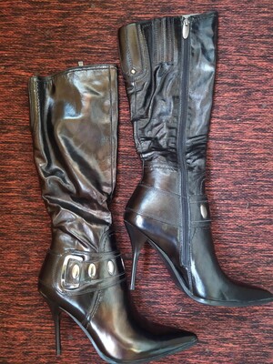 Демісезонні чобітки,38