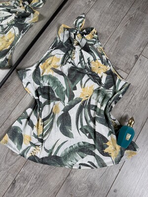 Розпродаж магазину! Гарна блуза у квіти листя золоту крапку ззаду на шиї завʼязка бант