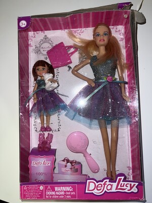 Мама и дочка с аксессуарами