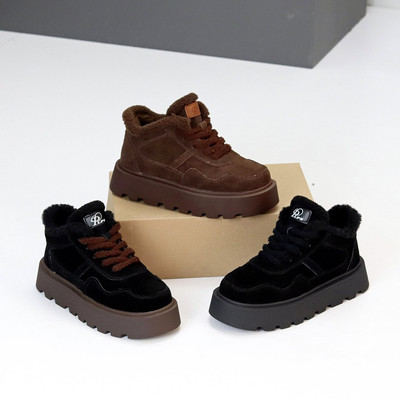 Спортивні черевики натуральна замша на потовщеній підошві Код 25787